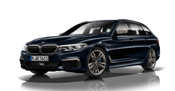 (4,4 секунди, 250 км/ч)

Четири турбокомпресора! Започваме оттам. Този 3,0-литров редови 6 двигател произвежда 400 к.с. Въртящият момент, който произвежда, е еднакво впечатляващ при 760 Нм, наличен при 2000 об./мин. И благодарение на настройката с четворно турбо, 447 Нм са налични при 1000 об/мин!

Инженерите на BMW използваха всякакви хитрости, за да стигнат до тези числа. Например от четирите турбокомпресора два бяха по-малки за този нисък клас, докато другите два бяха по-големи за повече мощност при по-високи обороти. Еден от по-големите турбокомпресори се &bdquo;събужда&ldquo;, само когато натиснете педала докрай. Това кара M550d xDrive да се изстрелва напред като с катапулт и осигурява по-добро представяне от  всички, с изключение на последните две поколения BMW M5 . 

BMW дава 5,17 литра на 100 км разход. Макар да е по щадящия европейски цикъл NEDC, остава доста впечатляващ.